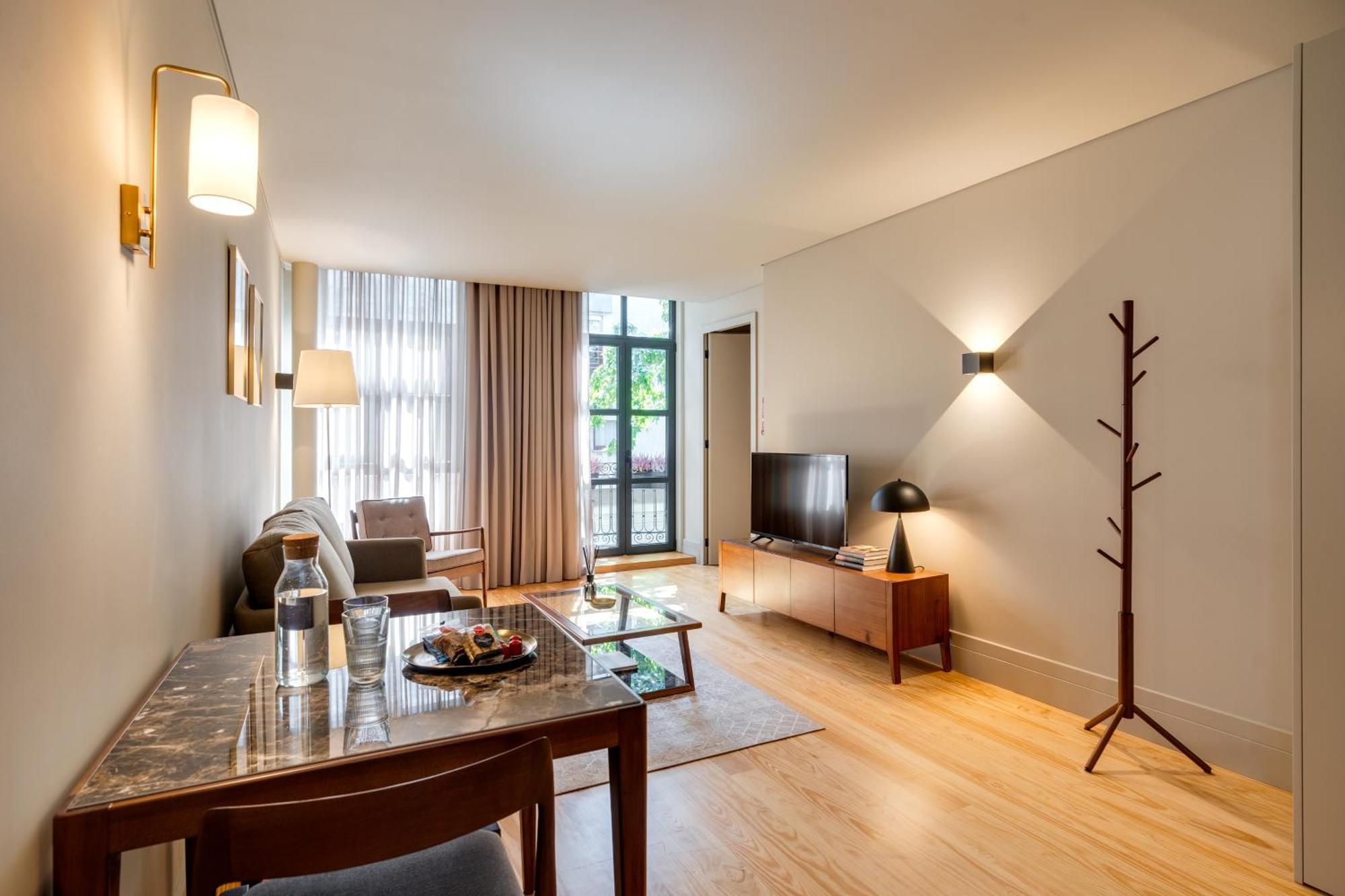 Avus M Suites And Apartments By Da'Home ポルト エクステリア 写真