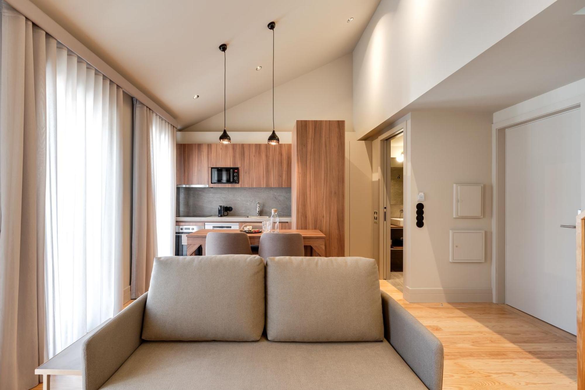 Avus M Suites And Apartments By Da'Home ポルト エクステリア 写真