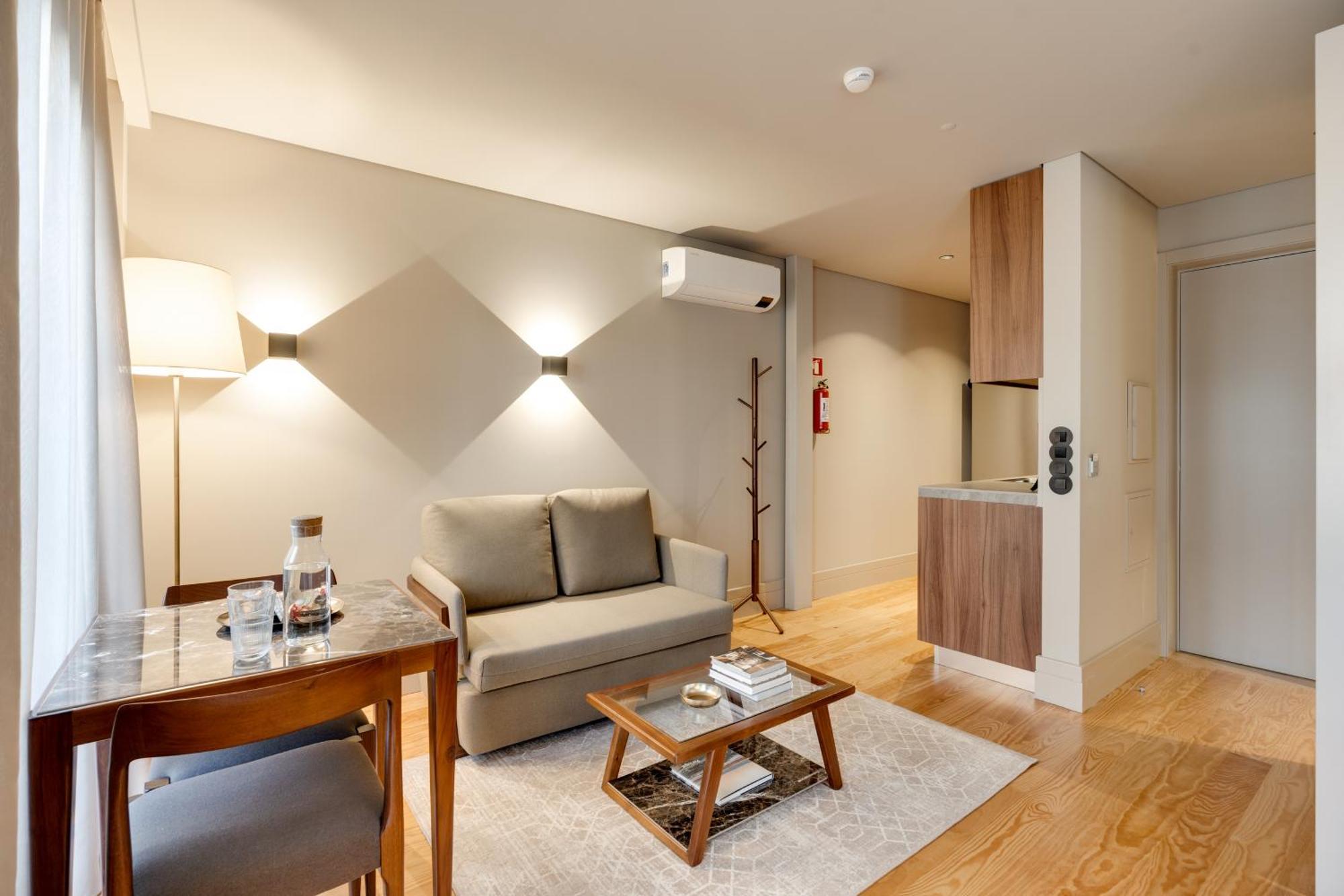 Avus M Suites And Apartments By Da'Home ポルト エクステリア 写真