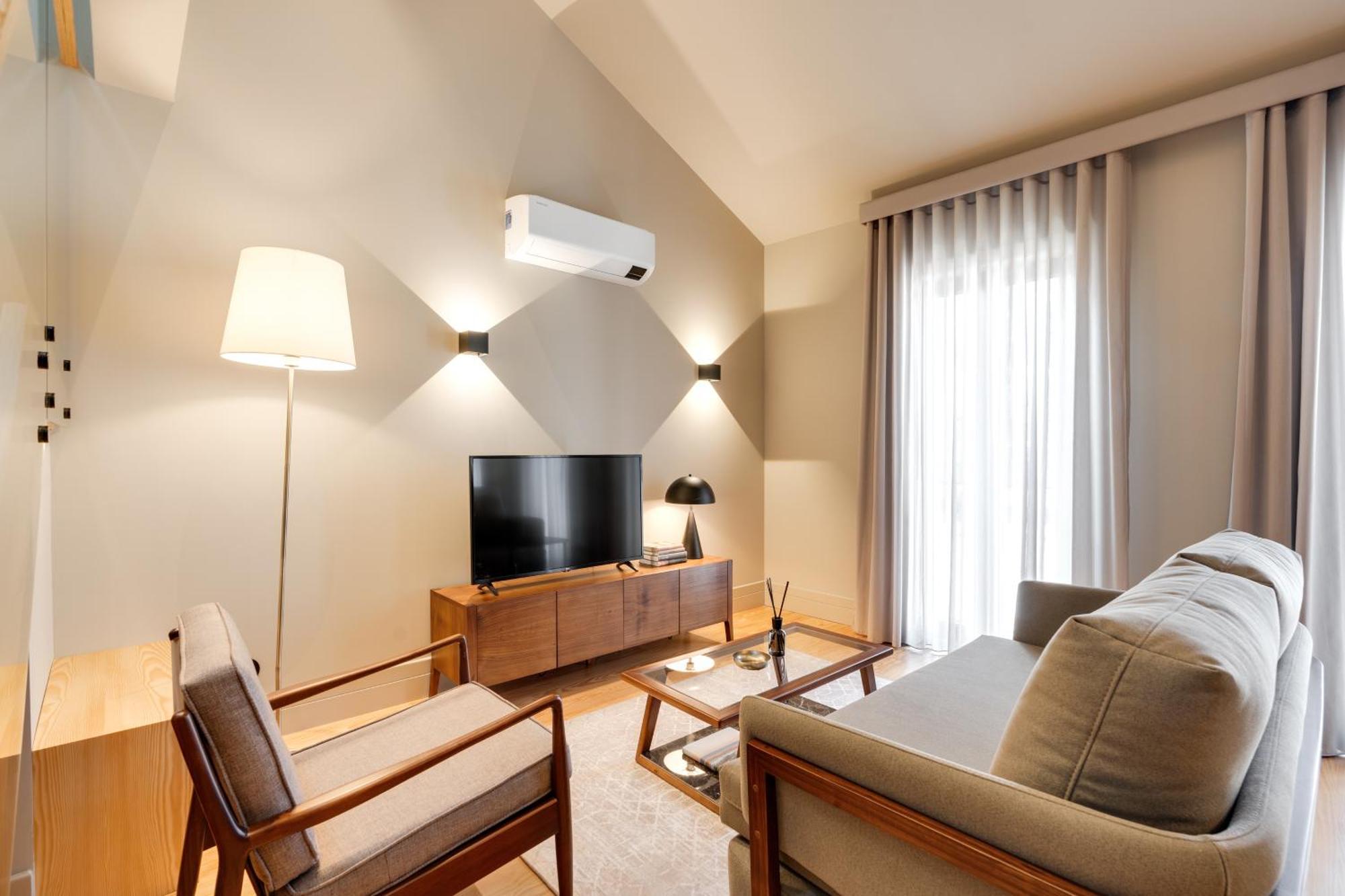 Avus M Suites And Apartments By Da'Home ポルト エクステリア 写真